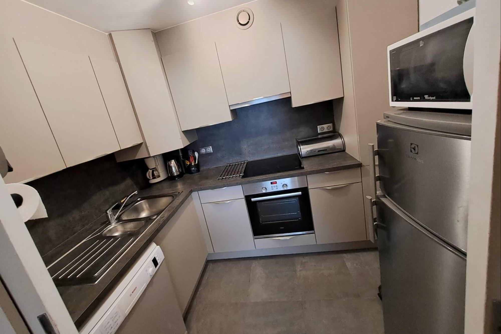 Appartement Spacious 3-bedroom Near The