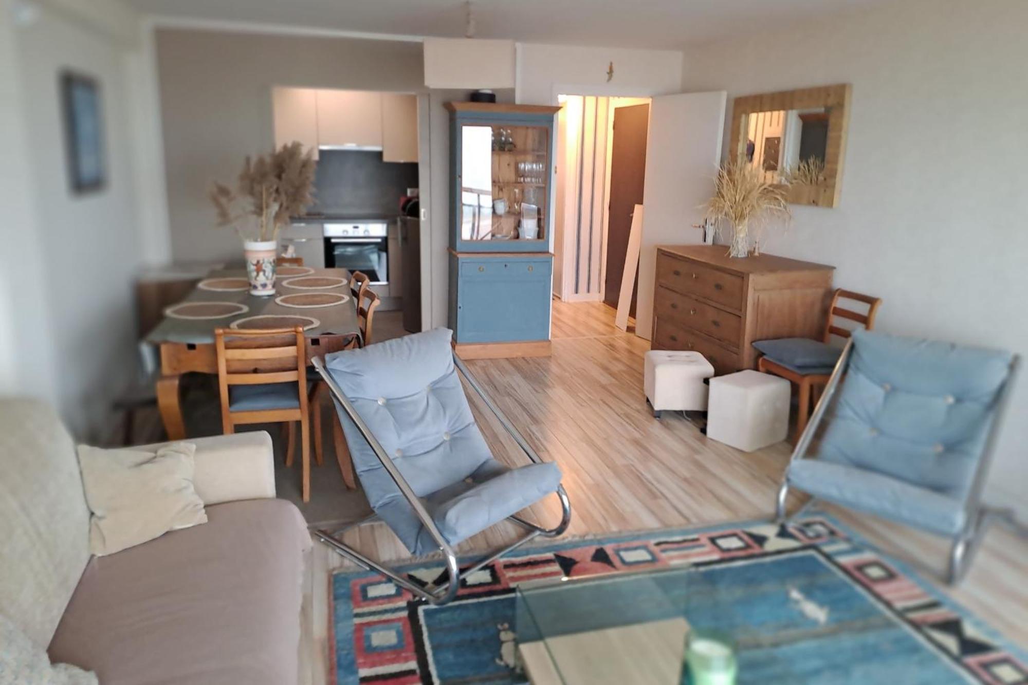 Spacious 3-bedroom Near The